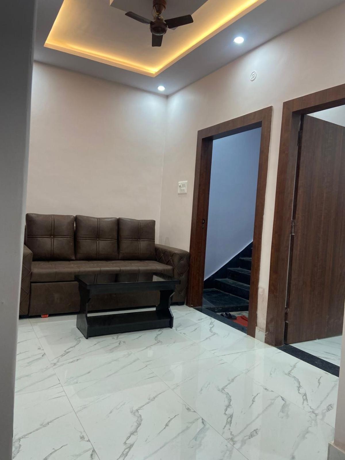 Hotel Nirmal Niwas Varanasi Exterior foto